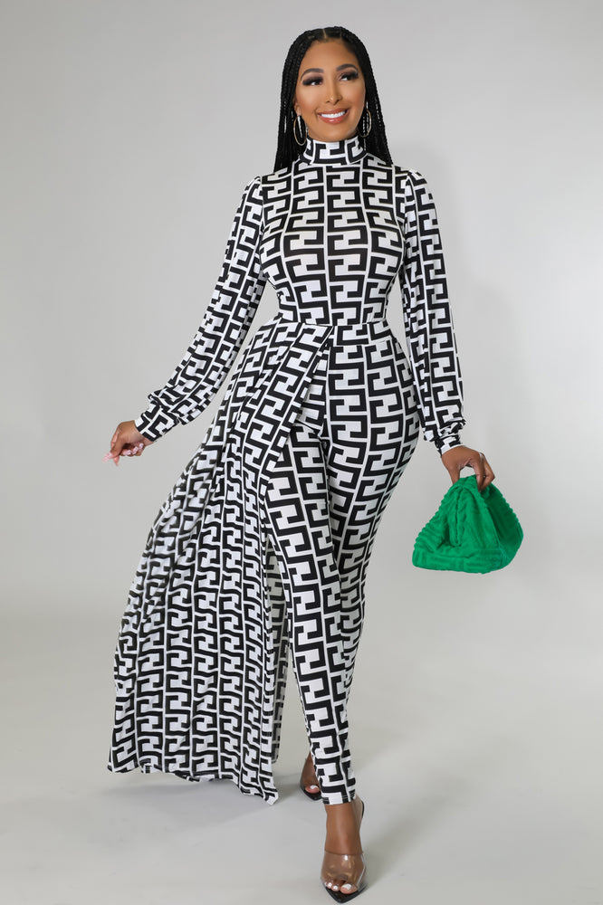 
            
                Load image into Gallery viewer, Monochrome Bodysuit 2-Piece Set
            
        