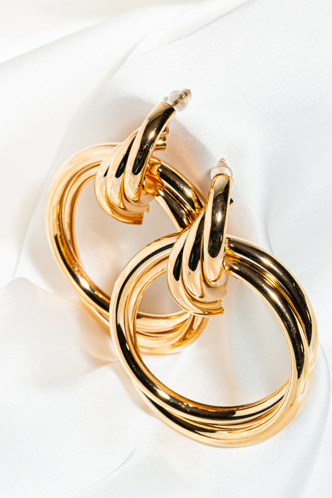 
            
                Load image into Gallery viewer, Melody Double Hoop Earrings
            
        
