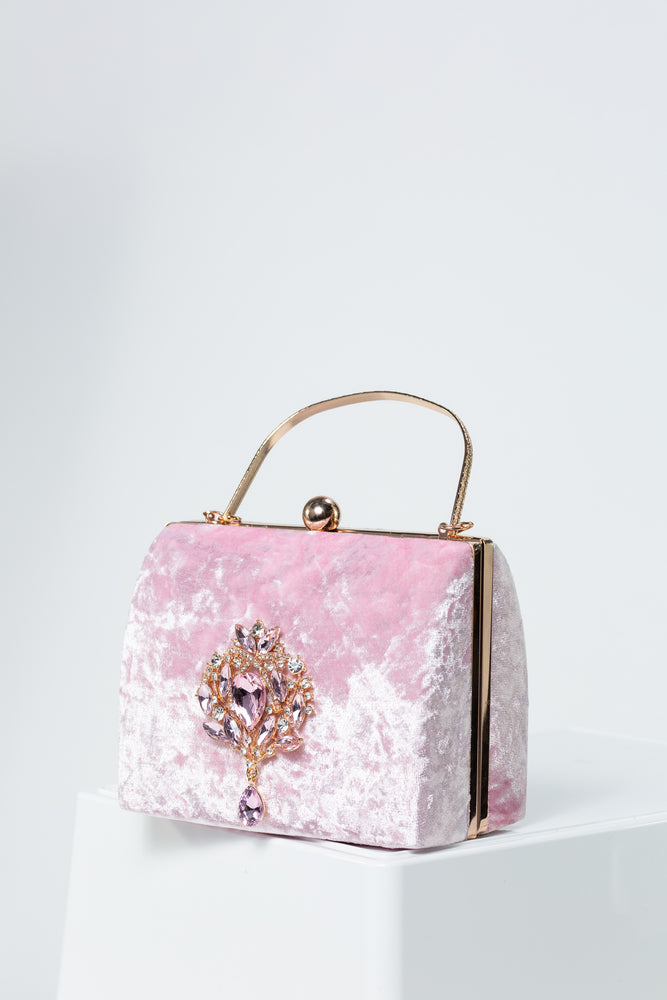 
            
                Load image into Gallery viewer, Oheema Velvet Clutch (Chain Strap) In Pink
            
        