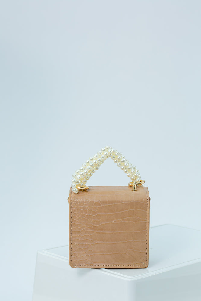 
            
                Load image into Gallery viewer, Camilla Mini Bag With Pearl Handle In Beige
            
        