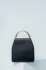 Emery Slim Shape Bag In Black