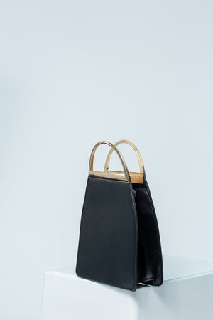 
            
                Load image into Gallery viewer, Emery Slim Shape Bag In Black
            
        