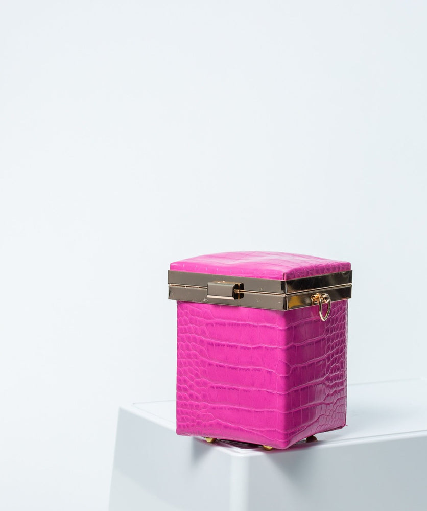 Sadie Box Bag In Hot Pink