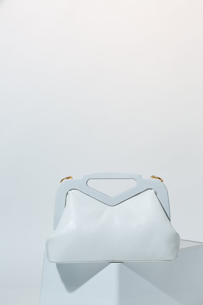 Savannah Pleated Shoulder Bag In White