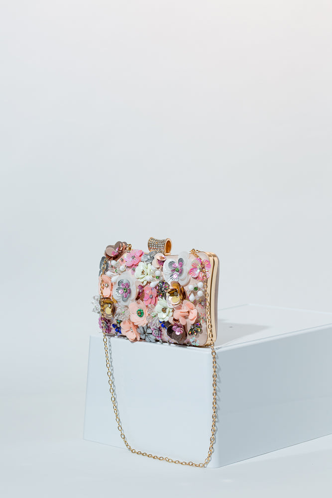 
            
                Load image into Gallery viewer, Eden 3D Floral Clutch In Gold
            
        