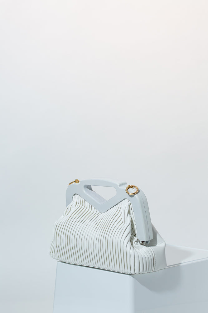 Savannah Pleated Shoulder Bag In White
